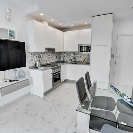 Bil Bil - C&g Benal Apartment